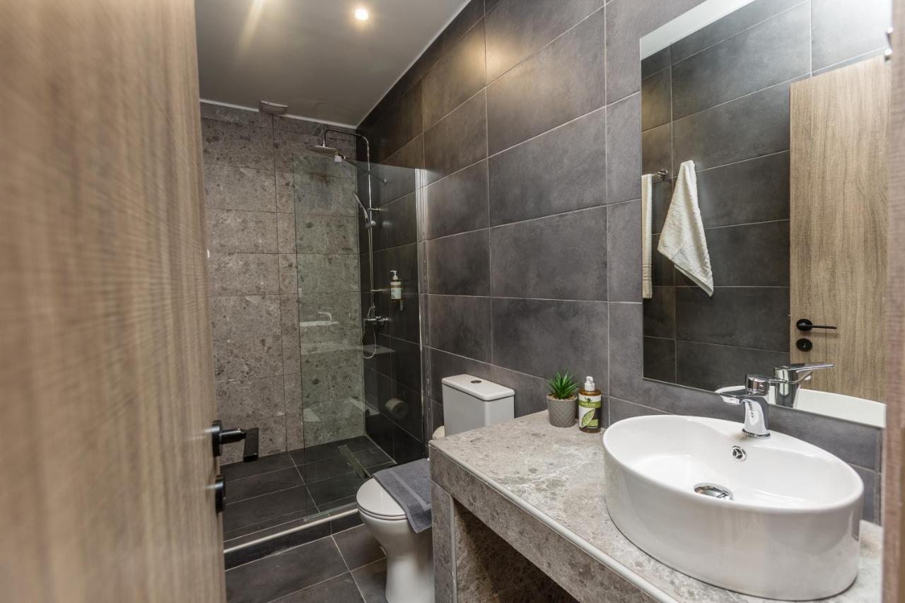 Raise Athens Metro Apartments エクステリア 写真