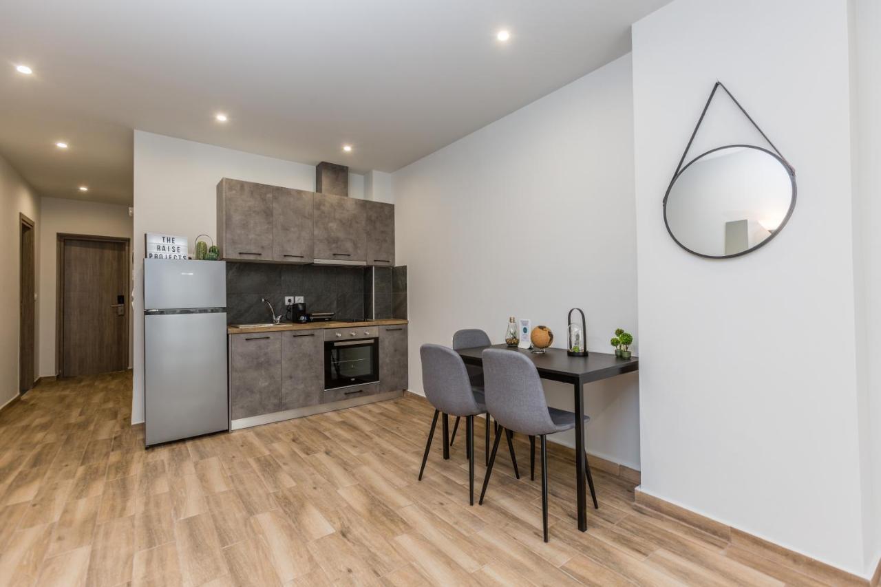 Raise Athens Metro Apartments エクステリア 写真