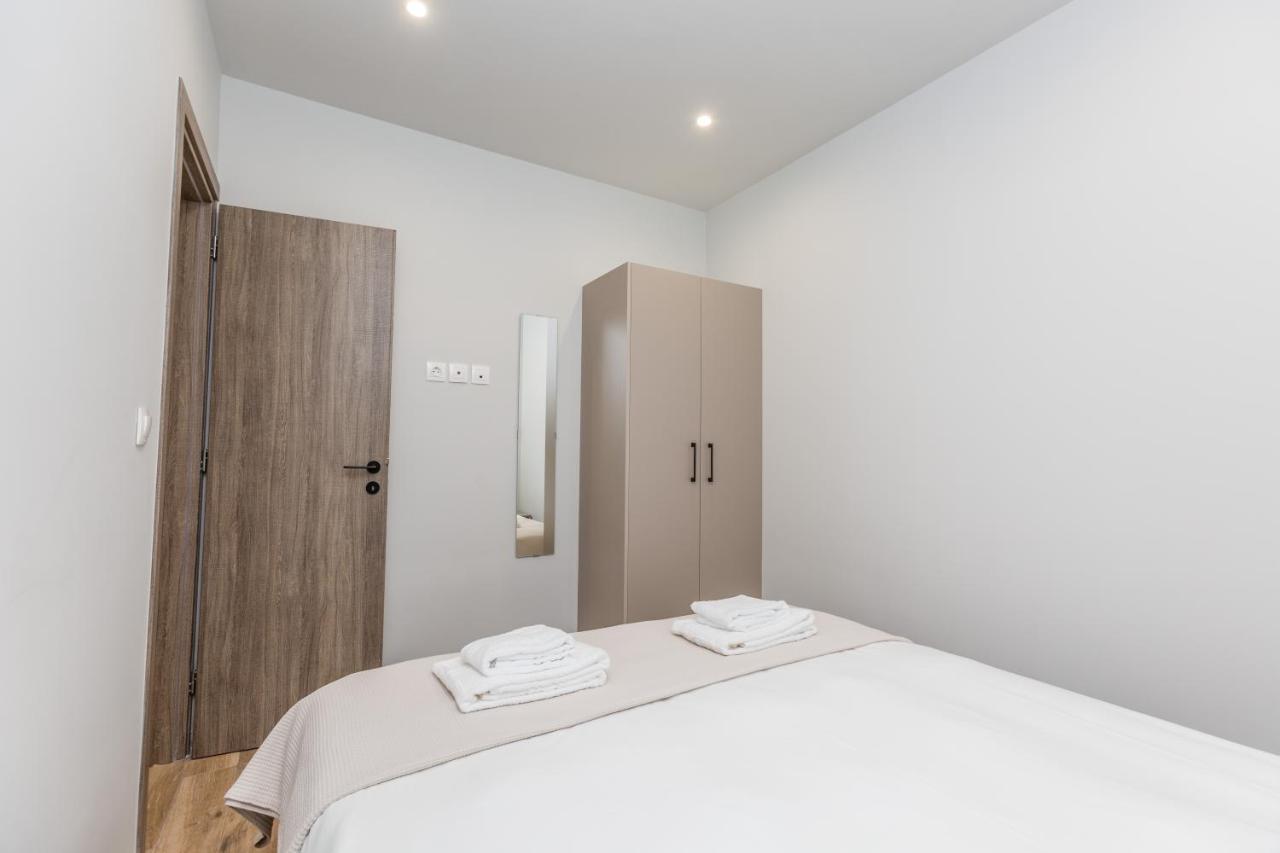 Raise Athens Metro Apartments エクステリア 写真