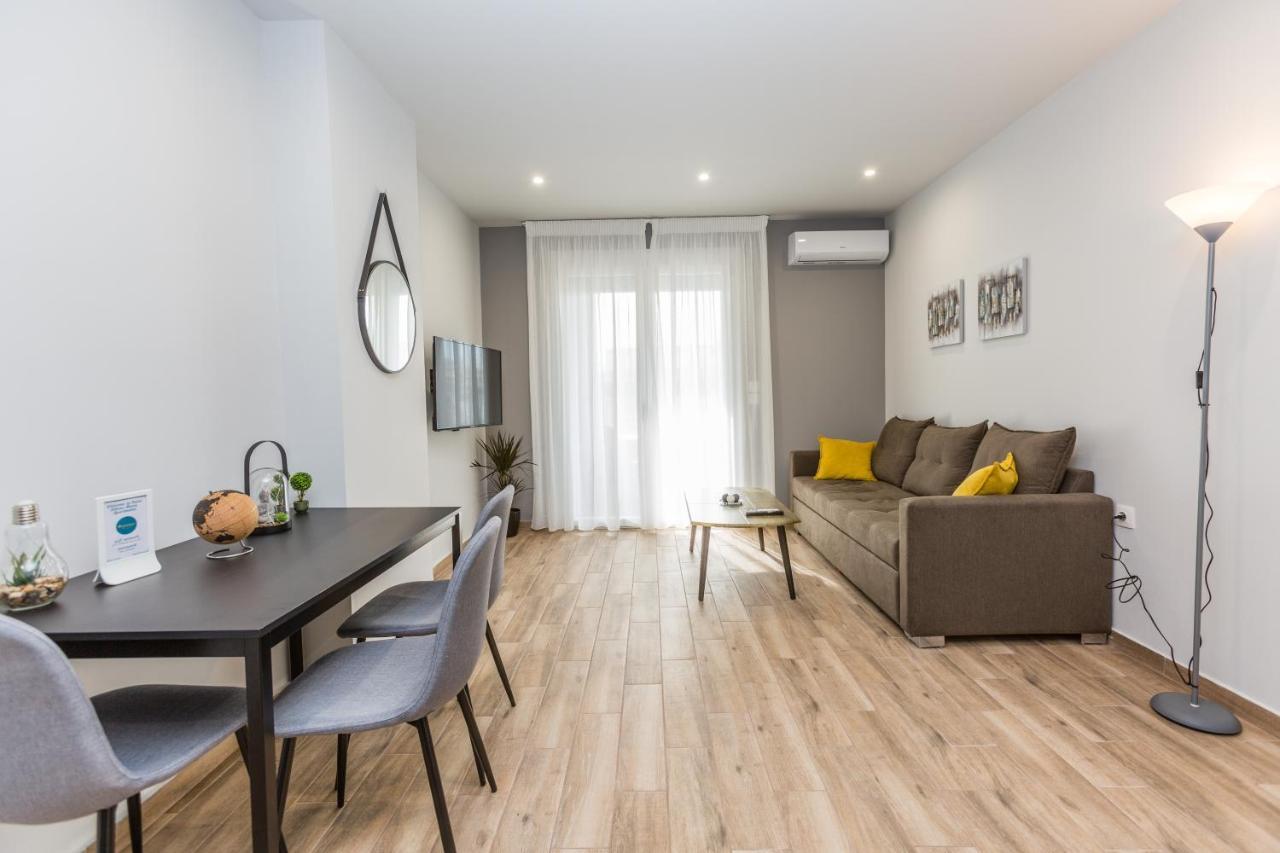 Raise Athens Metro Apartments エクステリア 写真